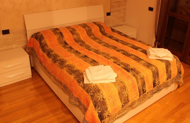 Shiva Home home on Lake Iseo