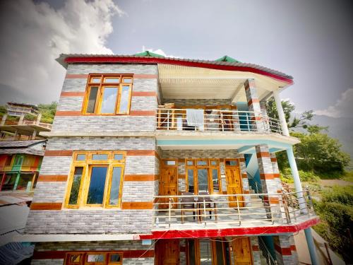 Shivaay guest house