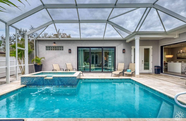 Siesta Key Modern Retreat with Heated Pool & Spa