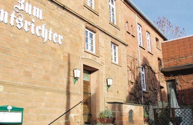 Single Room - Non-Smoking - Shower /WC - Hotel-Garni Zum Amtsrichter