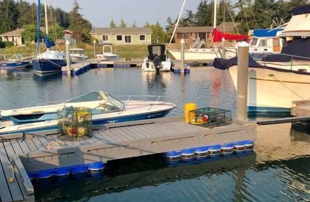 Sirens Song a Waterfront & Marina Home
