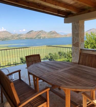 Skadar lake house Bobija