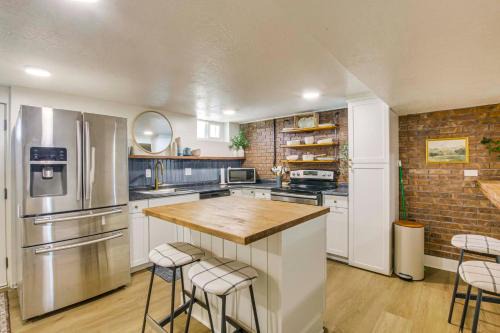 Ski, Hike and Relax Ogden Apt with Patio!