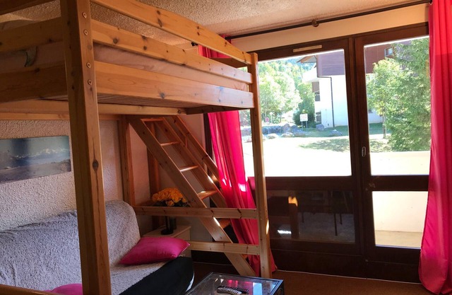 Ski-in/Ski-out Studio with Balcony in Corrençon-en-Vercors