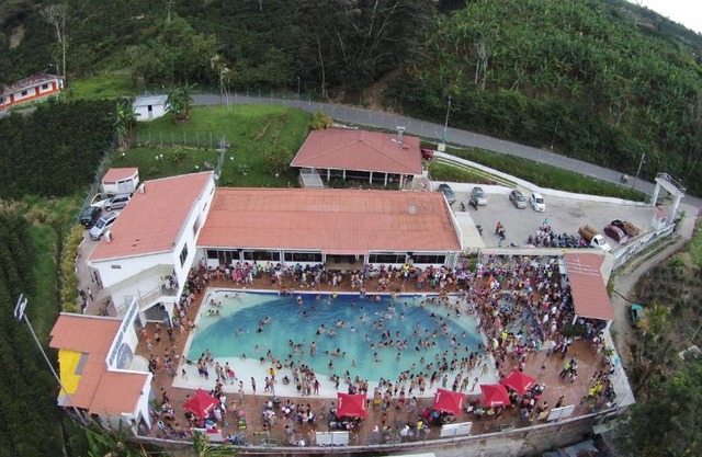 Sky Club Eco Hotel