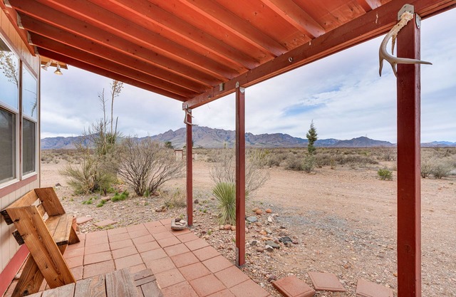 Sky Islands Retreat in Rodeo w/Mountain Views!