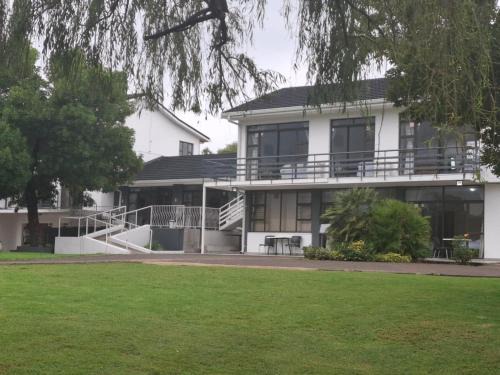 Skylight Guest House