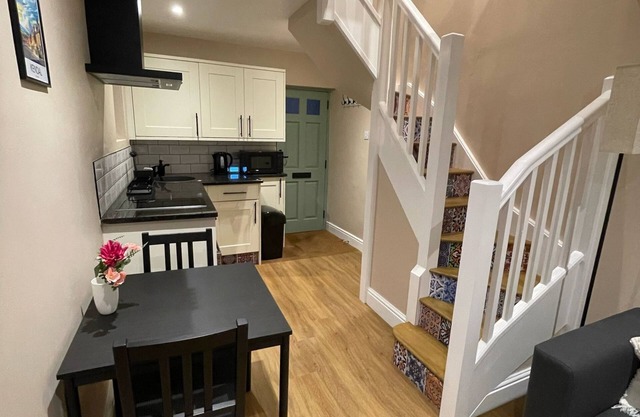 Sleep-2 Victorian, self catering maisonette in the heart of Kendal.