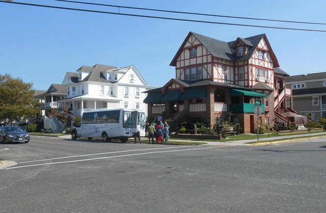 Sleep 60+ Guests near the Beach in OCNJ! 23 Bedrooms/16 Full bathrooms/Free Prk