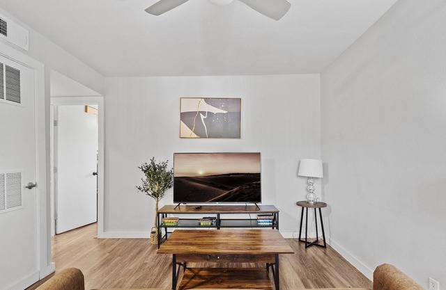 Small 1 Bedroom Apt in Highland Austin TX 3103