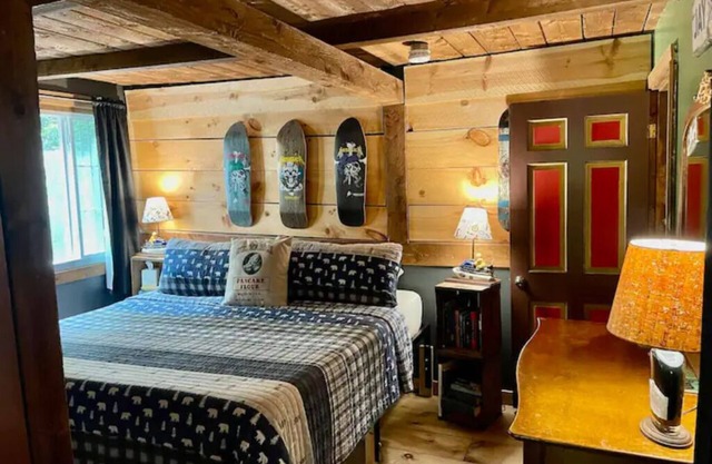 Smugglers' Notch - Grunberg Haus Inn & Cabins
