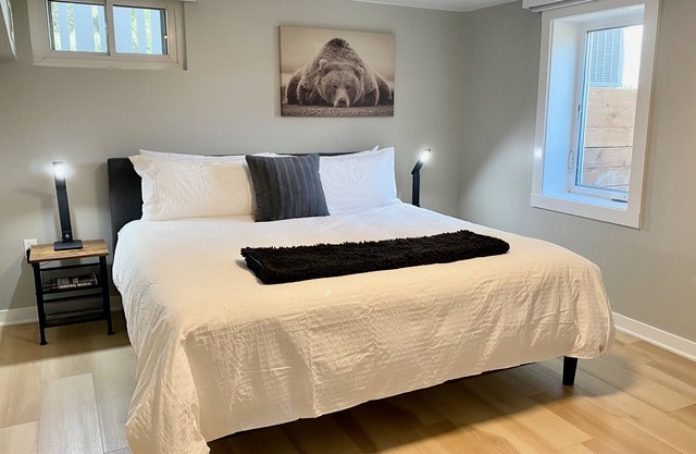 Snuggle into Sweet Seclusion - No Cleaning Fee!