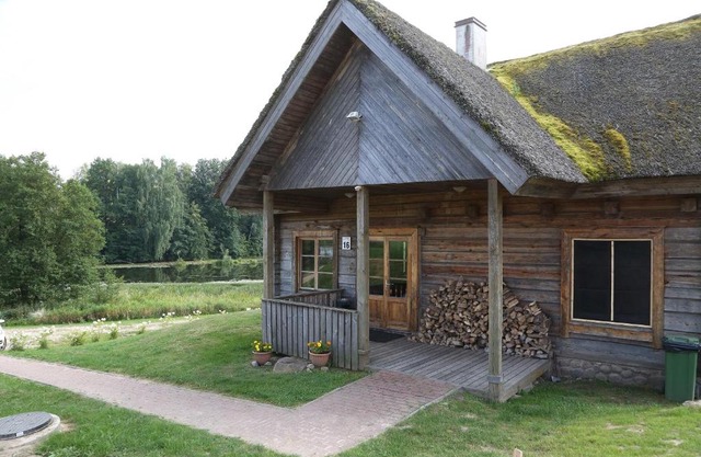 Sodyba šeimai "Obuolių namai"