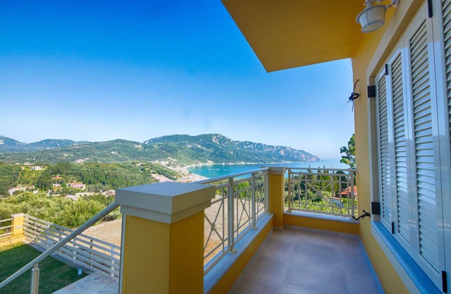 Sofia Apartment 3 - panoramic sea view over the entire bay of Agios Georgios Pagi