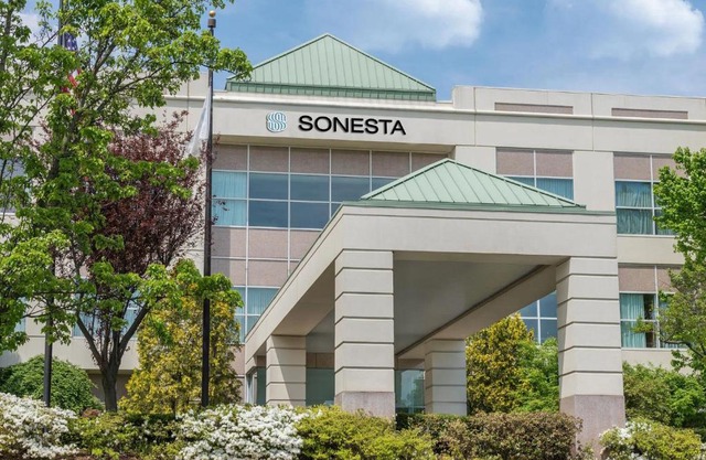 Sonesta Hamilton Park Hotel & Conference Center