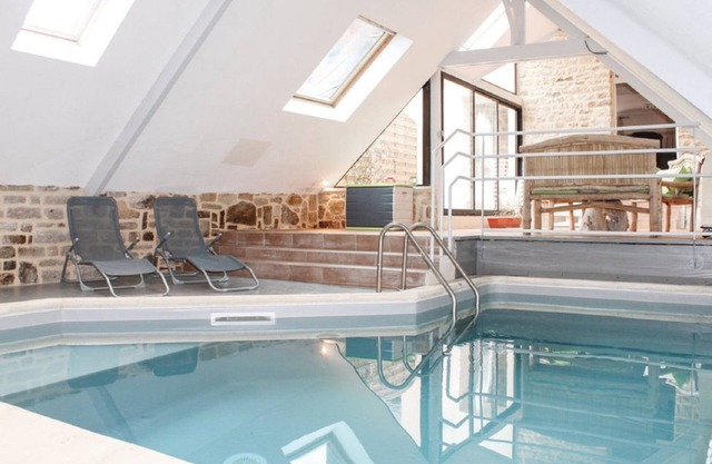 South Finistère house rental private indoor pool 7 people max