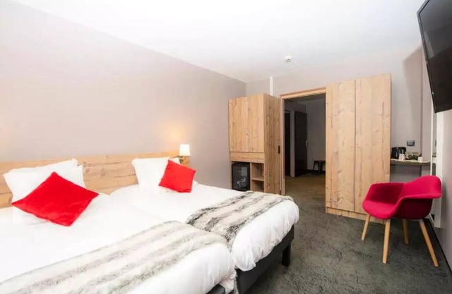 SOWELL Family Valfréjus* - Junior Suite 4 People