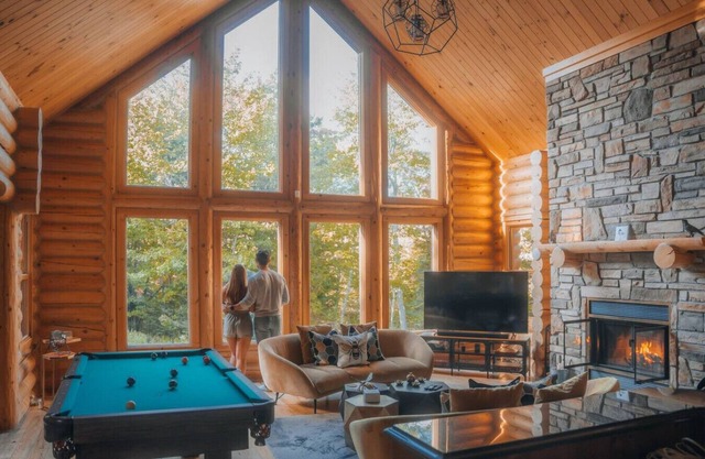 SPA/Sauna/Exterior Pool/Lake/Bee