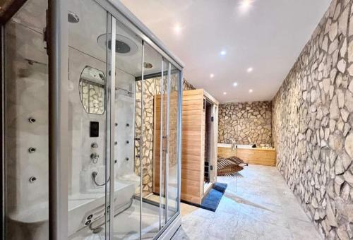 SPA Suite 21