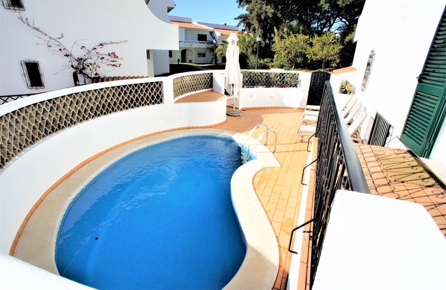 Spacious 2 Bed Apartment With Pool, Sleeps 5, Next To Vale Lobo Tennis Academy