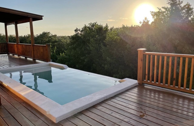 Spacious 2 or 3 BR ocean side home with pool - private lot & panoramic views.