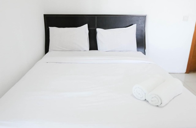 Spacious 2Br With Access To Mall At Aryaduta Residence Surabaya Apartment