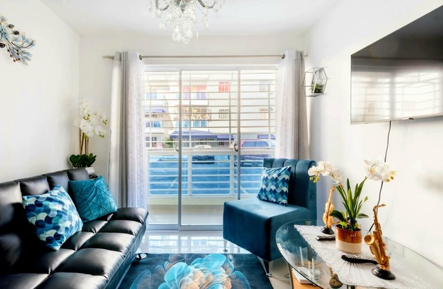 Spacious 3-bedroom apartment with AC, WiFi in enjoyable Santo Domingo