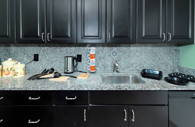 Spacious 3BR Condo in DTWN