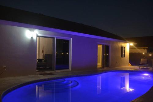 Spacious 4 bedrooms, 2 bathroom house with pool