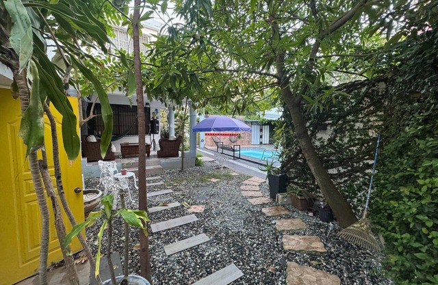 Spacious 5-bedroom villa with AC, fitness room in wonderful Santo Domingo Este