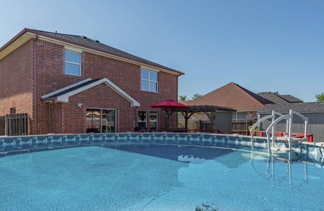 Spacious 5BR Home | Pool, Game Room & Grill