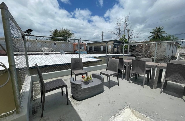 Spacious 8BR Compoundn