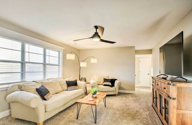 Spacious Columbia Vacation Rental Near Mizzou