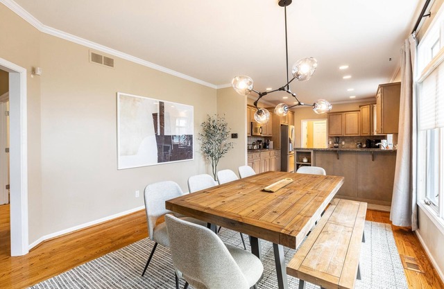 Spacious & Cozy 4BR Birmingham Home