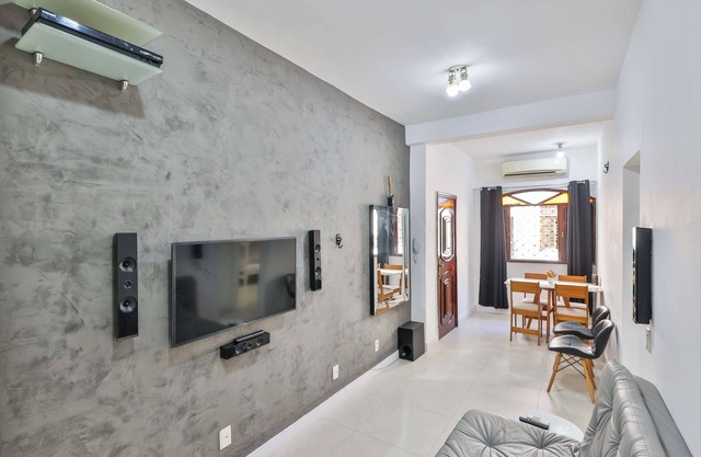 Spacious house + Air Conditioning - Great location in the Zona S