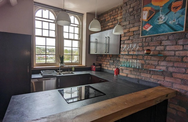 Spacious Penthouse Apartment in Merthyr Tydfil
