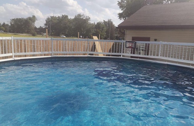 Spacious retreat with pool, hot tub, firepit, & two living rooms