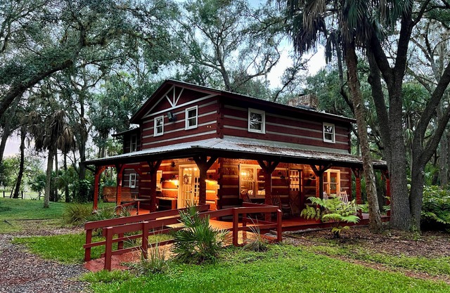 Spacious Sebring Family Cabin w/Fun Barn + Yard!