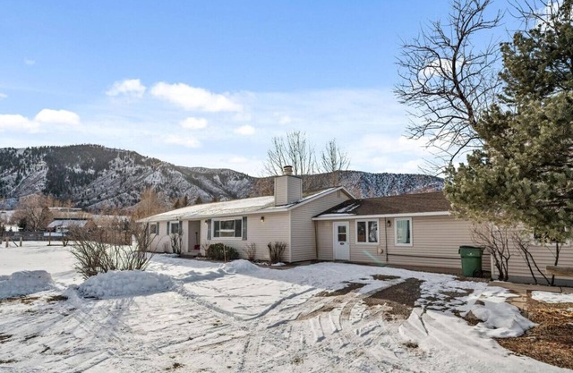 Spacious/Secluded 2 Acres Remodeled Walk To Willit