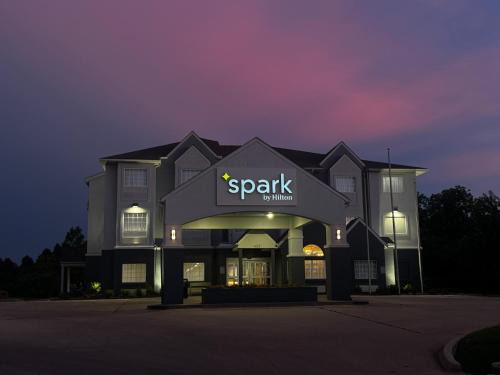 Spark by Hilton Stillwater