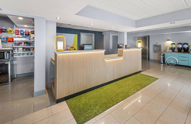 Spark by Hilton Waldorf