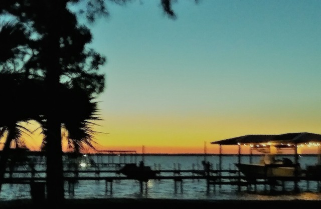 Speak Easy on Perdido Bay is Open for your "I got to get away"
