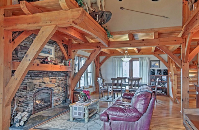 Spearfish Home on 40 Acres w/Private Lake!