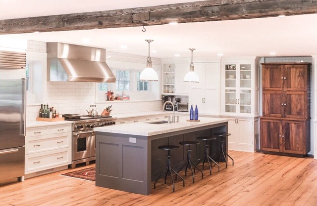 Spectacular Country Home