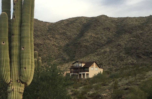 Spectacular panoramic Phoenix Valley views and desert mountain hiking/bicycling