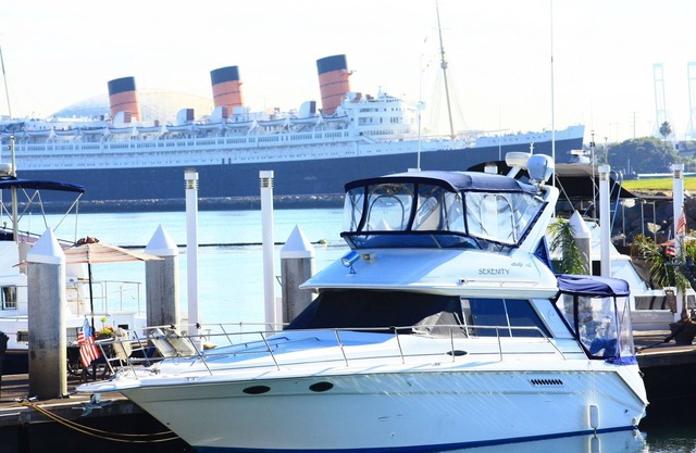 Spend the Night on a Yacht!