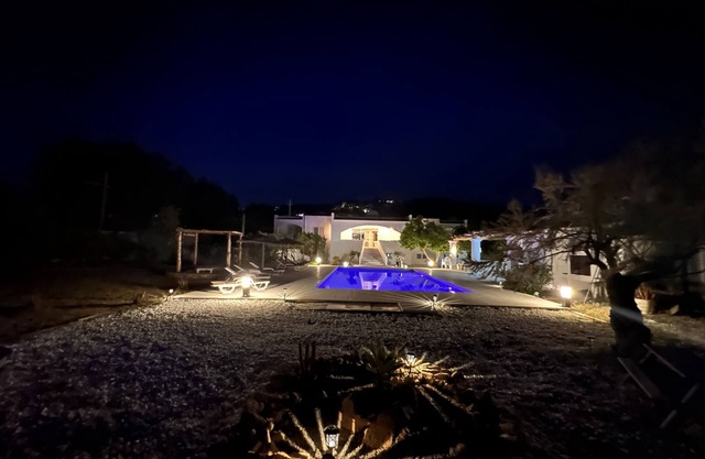 Splendid sea view villa