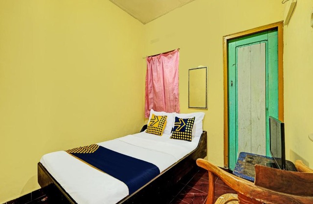 SPOT ON 92414 Hotel Pereng Sari