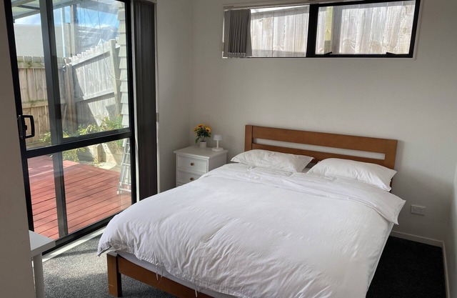 Spotless Cozy 5 BedRooms Near Airport