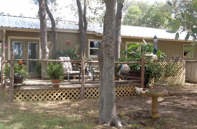 Spring Valley Road Cottage Get-Away
